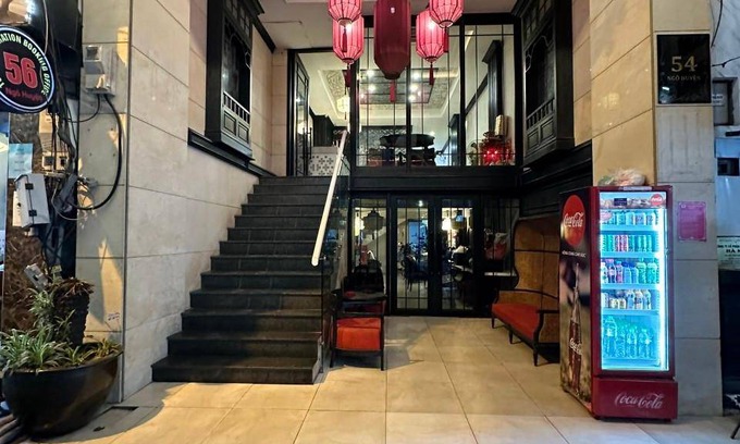 Hang Trong Hotel | 33 m² Hotel ∙ 127 guests