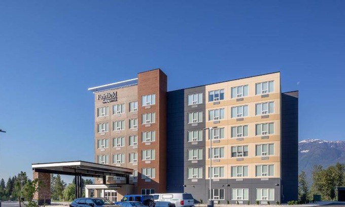 Revelstoke Hotel | 33 m² Hotel ∙ 5 guests