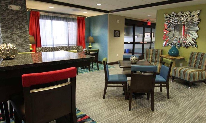 Iowa City Hotel | 33 m² Hotel ∙ 127 guests
