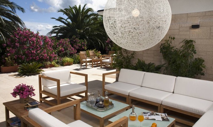 Stankovici House | 333 m² House ∙ 8 bedrooms ∙ 12 guests