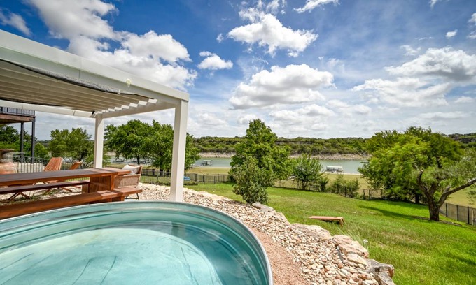Spicewood House | 334 m² House ∙ 6 bedrooms ∙ 14 guests