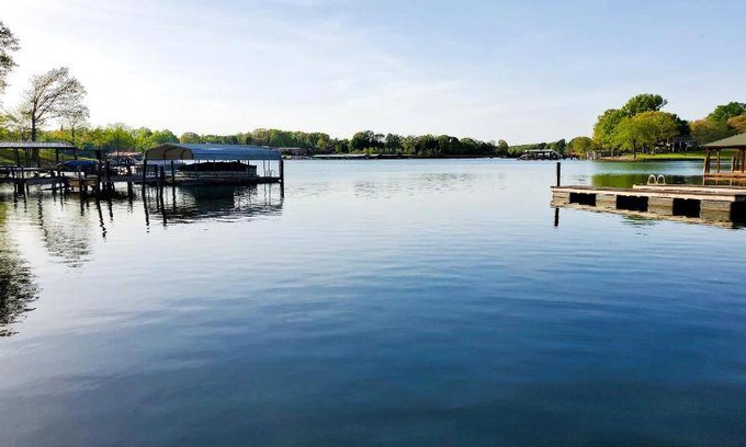 Lake Norman of Catawba House | 334 m² House ∙ 5 bedrooms ∙ 16 guests
