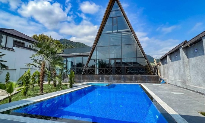Gabala House | 335 m² Bungalow ∙ 5 bedrooms ∙ 12 guests