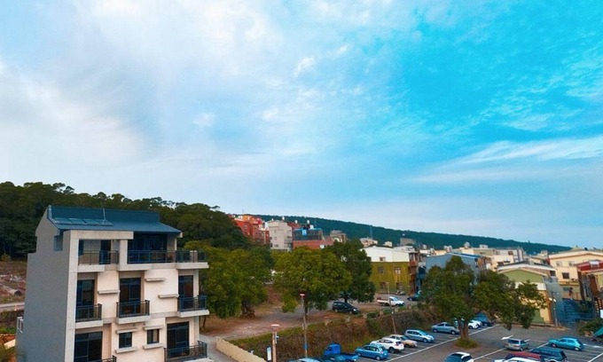 Sanyi Hotel | 34 m² Motel ∙ 127 guests