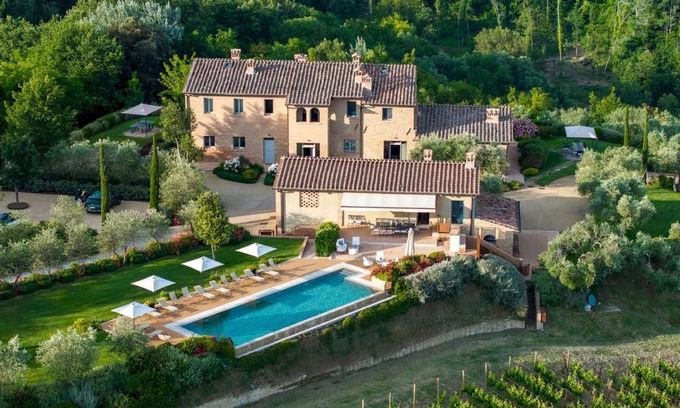Siena Apartment | 340 m² Apartment ∙ 8 bedrooms ∙ 16 guests