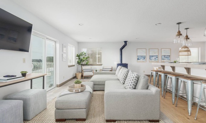 Pacific City House | 343 m² House ∙ 5 bedrooms ∙ 12 guests