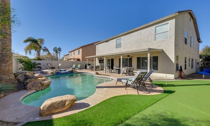 Copper Basin House | 346 m² House ∙ 6 bedrooms ∙ 16 guests