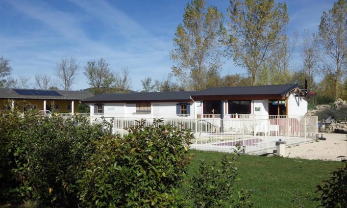 Recoules-Previnquieres House | 35 m² Bungalow ∙ 5 guests