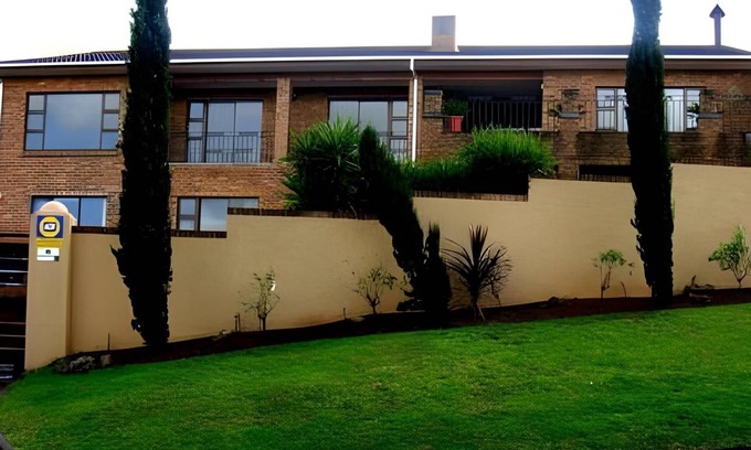 Heldervue Bed & Breakfast | 35 m² Bed and breakfast ∙ 2 bedrooms ∙ 4 guests