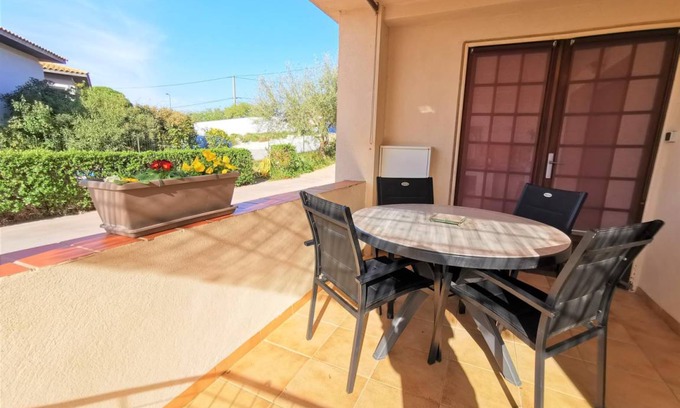 Villeveyrac House | 35 m² Gîte ∙ 1 bedroom ∙ 3 guests