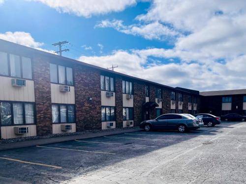 Iron Mountain Hotel | 35 m² Hotel ∙ 7 guests