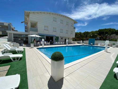 Roseto degli Abruzzi Hotel | 35 m² Hotel ∙ 4 guests