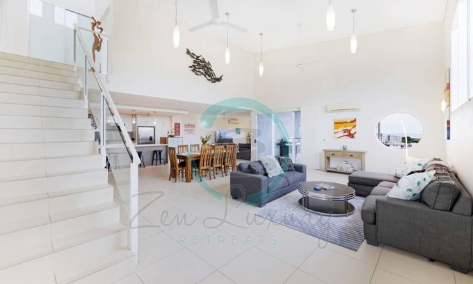 Darwin City Centre Apartment | 350 m² Apartment ∙ 4 bedrooms ∙ 9 guests