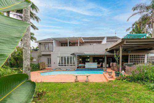 Umhlali Beach Bed & Breakfast | 350 m² Bed and breakfast ∙ 5 bedrooms ∙ 19 guests