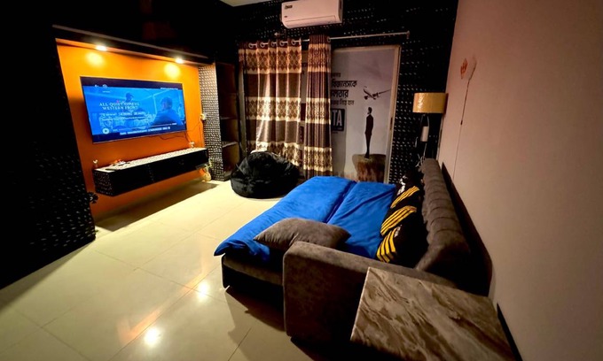 Uttara Apartment | 350 m² Serviced apartment ∙ 4 guests