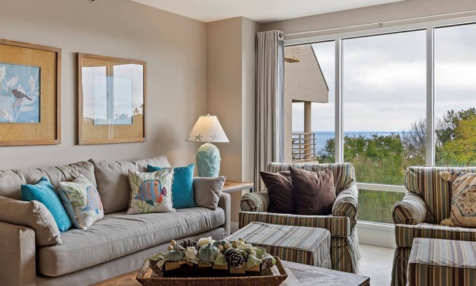 Palmetto Dunes Villa | 3529 Villamare -Updated w/Ocean Views- 2 New Oceanfront Pools - Great Rate!