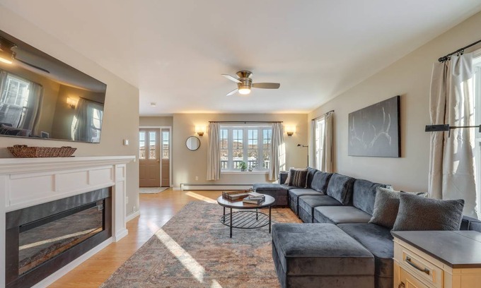 Eagle Lake House | 356 m² House ∙ 5 bedrooms ∙ 10 guests