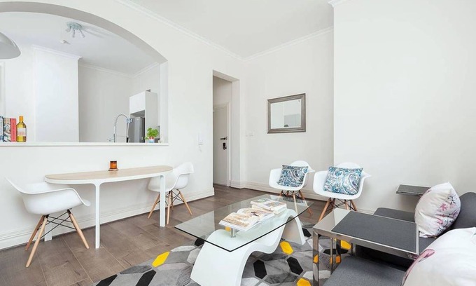 Millers Point Apartment | 36 m² Apartment ∙ 1 bedroom ∙ 2 guests
