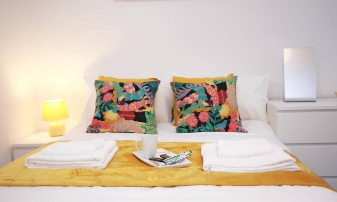 South Harrow Apartment | 36 m² Apartment ∙ 2 bedrooms ∙ 5 guests