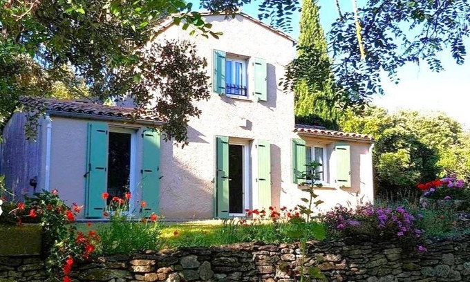 Ventenac-Cabardes House | 36 m² Gîte ∙ 1 bedroom ∙ 2 guests