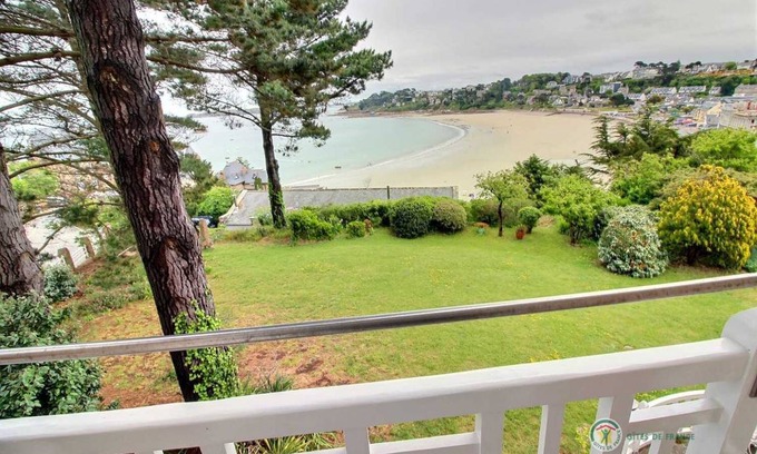 Perros-Guirec House | 36 m² Gîte ∙ 1 bedroom ∙ 2 guests