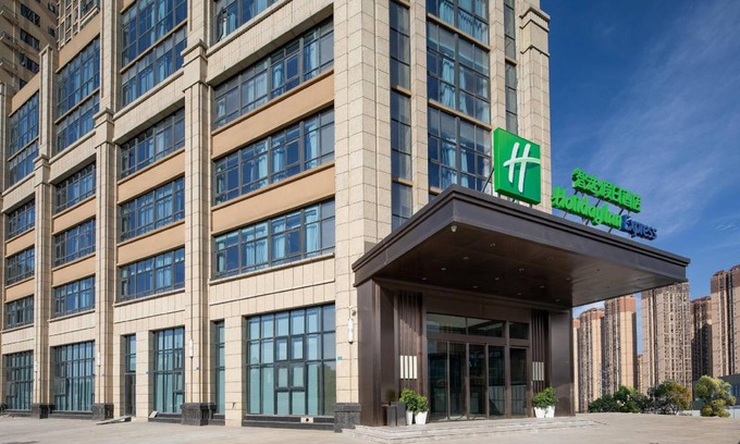 Longquanyi Hotel | 36 m² Hotel ∙ 127 guests