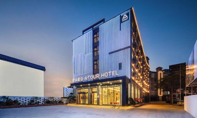 Long Hua Hotel | 36 m² Hotel ∙ 4 guests