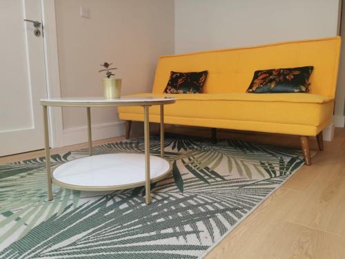 Dungarvan Apartment | 360 Town Stay Apartments & Studios