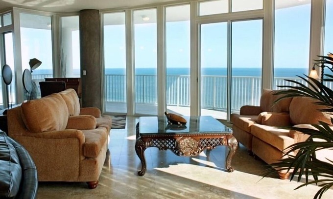 Gulf Shores Condo | 360° View of Water - The Entire 18th Floor - 4 Bedroom Penthouse