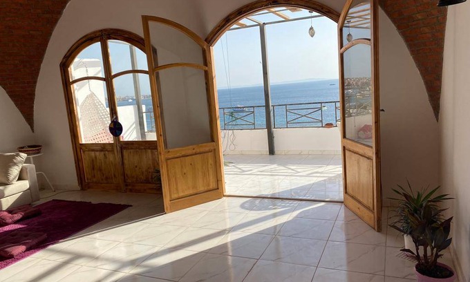Sheraton Road -Sakkala Apartment | 365 m² Apartment ∙ 3 bedrooms ∙ 6 guests
