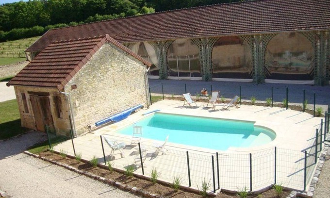 Aisey-sur-Seine Cottage | 367 m² Cabin ∙ 6 bedrooms ∙ 14 guests