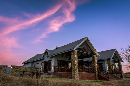 Vredefort Villa | 368 on Vaal | Riverside Retreat