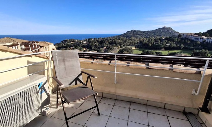 Agay Apartment | 37 m² Apartment ∙ 1 bedroom ∙ 6 guests