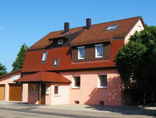 Abstatt Apartment | 37 m² Apartment ∙ 2 guests