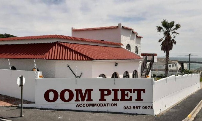 Gansbaai Apartment | 37 m² Apartment ∙ 2 bedrooms ∙ 8 guests