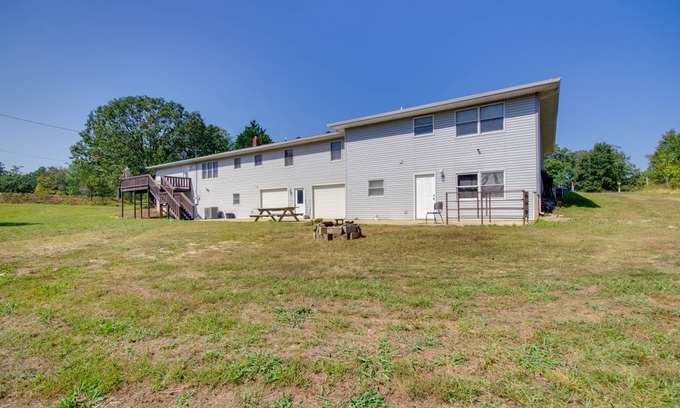 Waynesville House | 371 m² House ∙ 5 bedrooms ∙ 11 guests