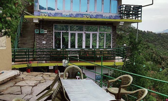 Mohal House | 371 m² House ∙ 8 bedrooms ∙ 20 guests