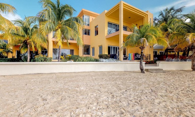 West Bay Apartment | 372 m² Apartment ∙ 5 bedrooms ∙ 10 guests