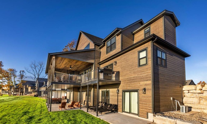 Kimberling City House | 372 m² House ∙ 7 bedrooms ∙ 20 guests