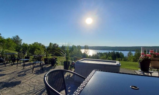 Deauville House | 372 m² Motel ∙ 5 bedrooms ∙ 16 guests