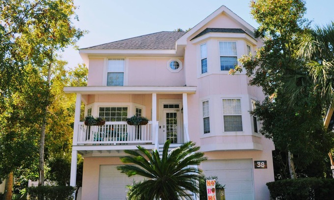 Palmetto Dunes House | 38 Bradley Beach-Private Heated Pool-4 Bedroom 3.5 Bathroom-Steps to the Beach!