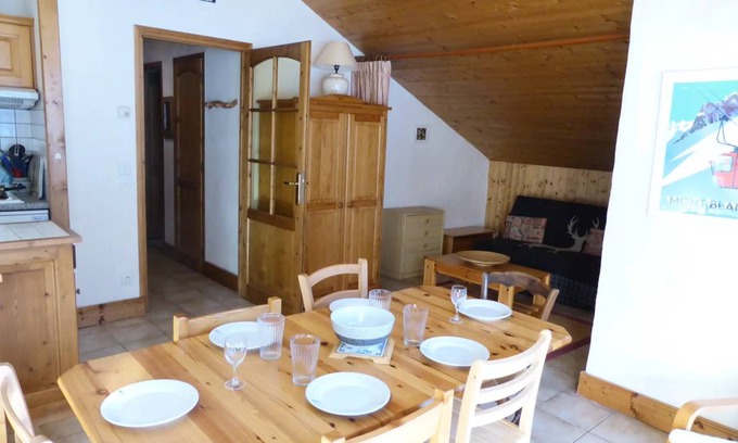 Les Contamines-Montjoie Apartment | 38 m² Apartment ∙ 2 bedrooms ∙ 6 guests