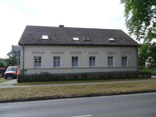 Neuenhagen bei Berlin Apartment | 38 m² Apartment ∙ 1 bedroom ∙ 3 guests