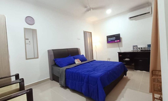 Pulai House | 380 m² House ∙ 2 guests