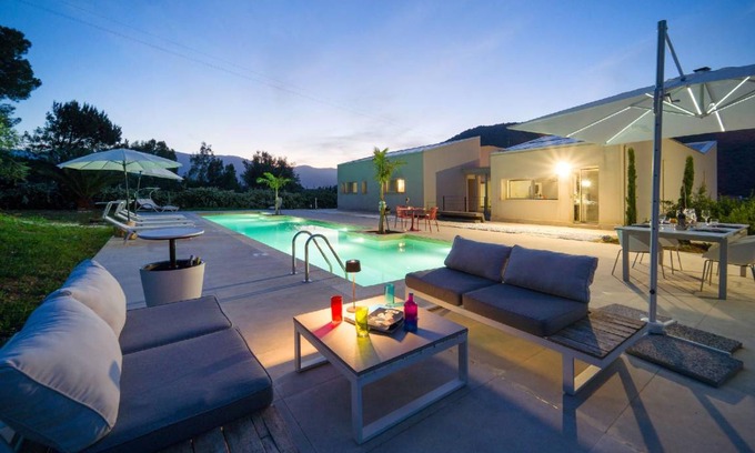 Torretta House | 380 m² House ∙ 3 bedrooms ∙ 4 guests