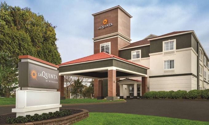 Latham Hotel | 39 m² Hotel ∙ 127 guests