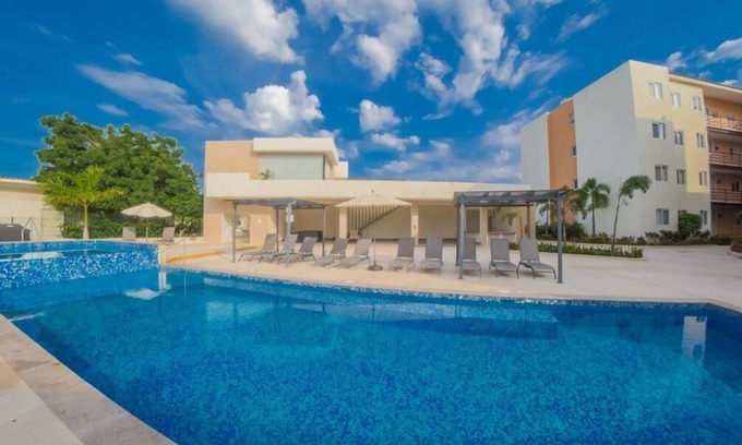 Las Jarretaderas Apartment | 3B/2Ba Spacious! Ground Floor! Azulejos sleeps 6