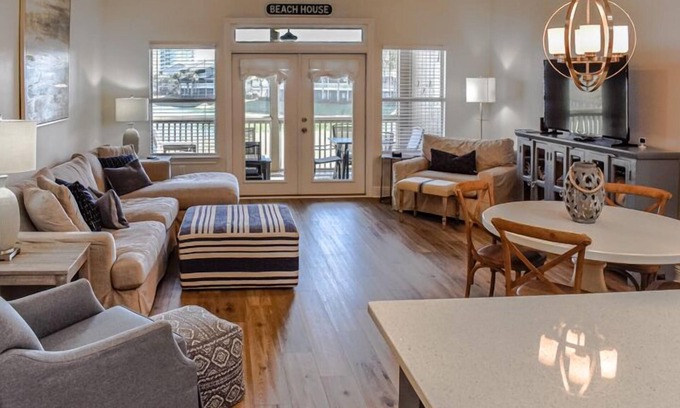 Miramar Beach House | 3BD 3BA Lakefront, Includes FREE Dolphin Cruise, Golf and More!