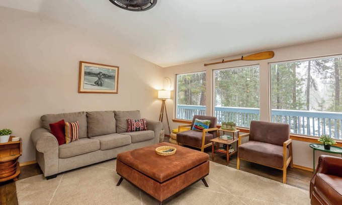 Three Rivers House | 3bed/2bath, Pet Friendly, Private Dock, Sunriver