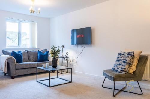 Llanwern Apartment | 3BED Glan Llyn Retreat - Close to Cardiff & Newport - Parking
